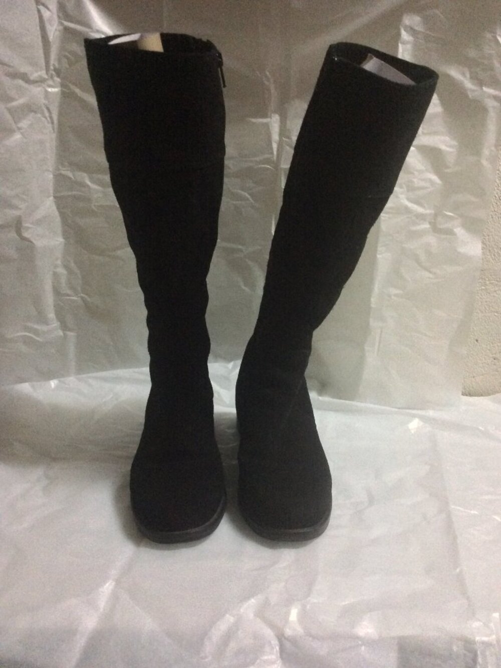 La Canadienne Black Suede Knee High Riding Boots Size 7.5